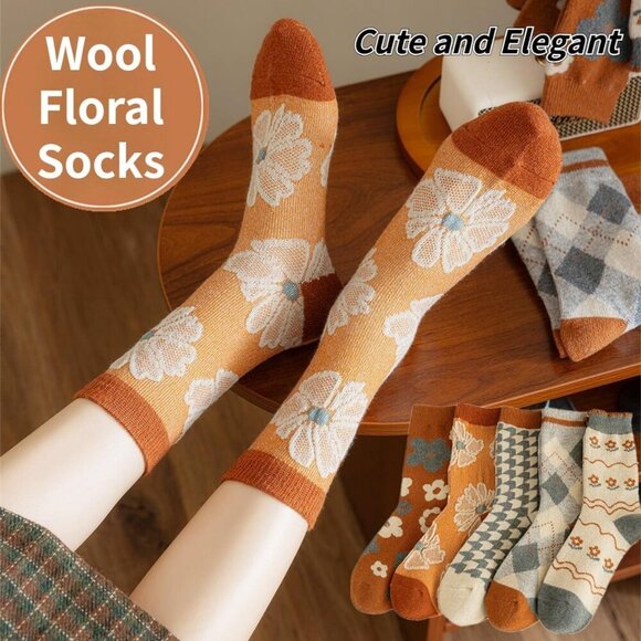 5/10 Pairs Wool Socks for Women Thick Knit Vintage Cute Floral Crew Socks - Picture 3 of 8